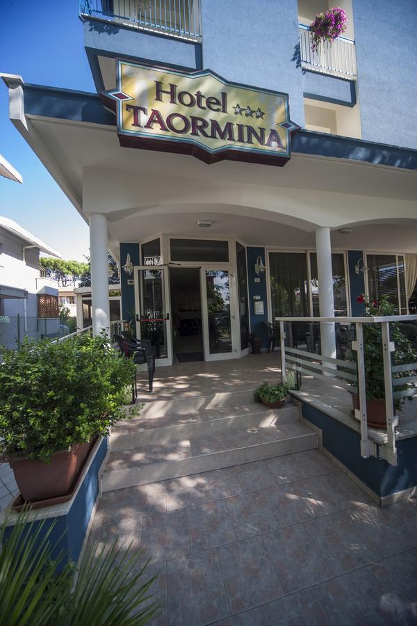 Hotel Taormina Riccione Eksteriør billede